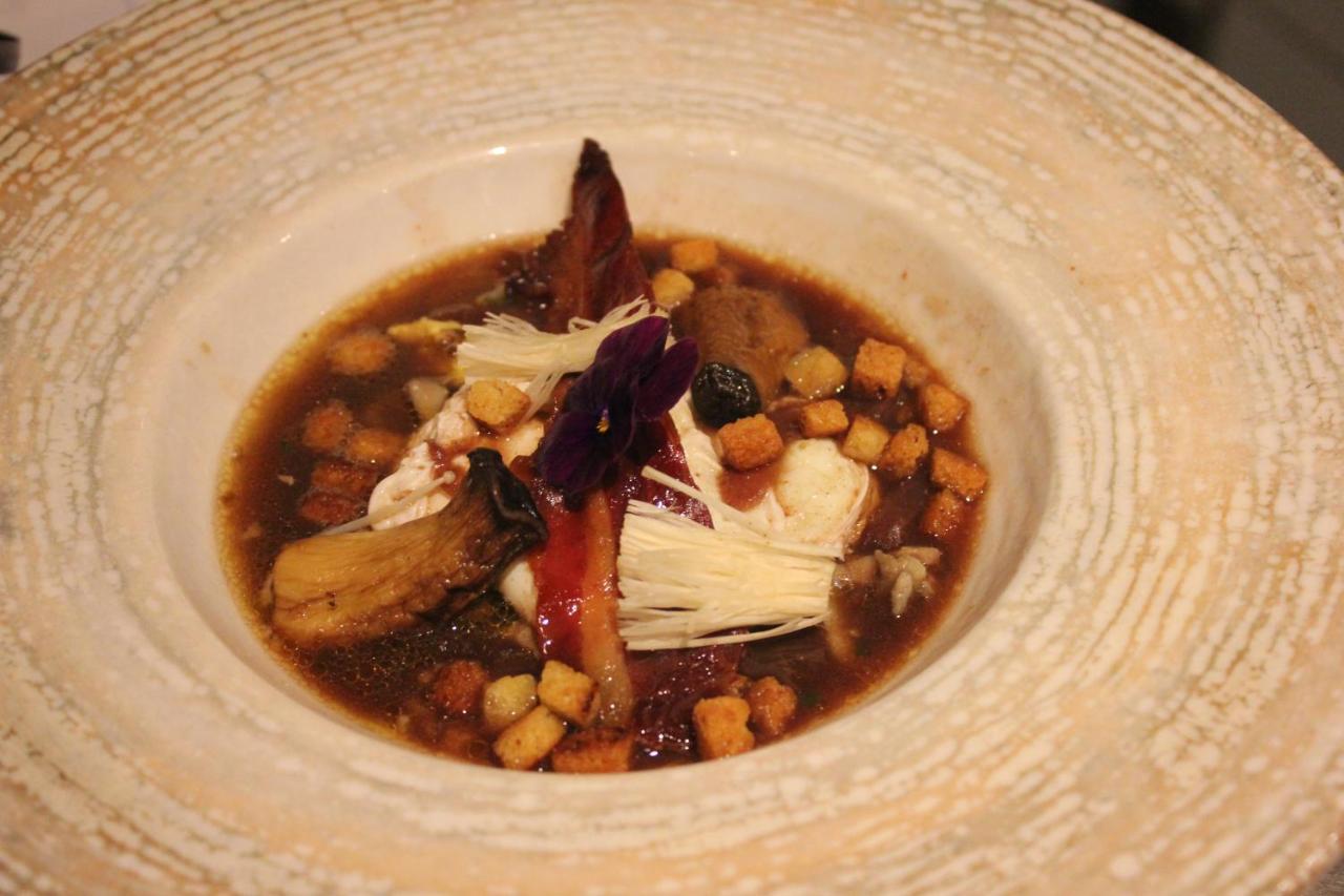 Logis Hotel & Restaurant - Le Manoir De Sauvegrain Saint-Lambert  Ngoại thất bức ảnh