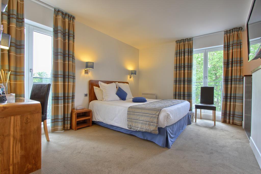 Logis Hotel & Restaurant - Le Manoir De Sauvegrain Saint-Lambert  Ngoại thất bức ảnh