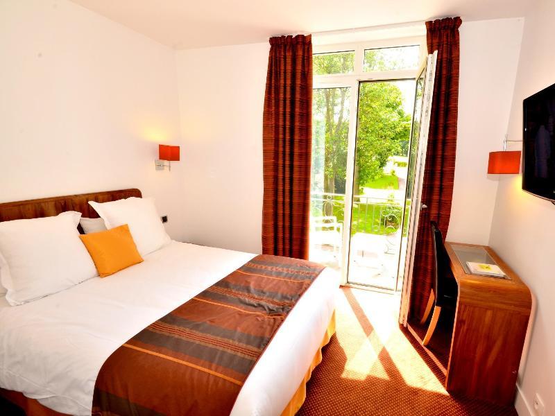 Logis Hotel & Restaurant - Le Manoir De Sauvegrain Saint-Lambert  Ngoại thất bức ảnh